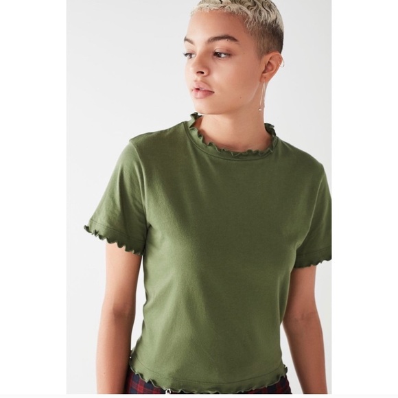 CLEARANCE!🌼Urban Outfitter Silence + NOISE top - Picture 1 of 5